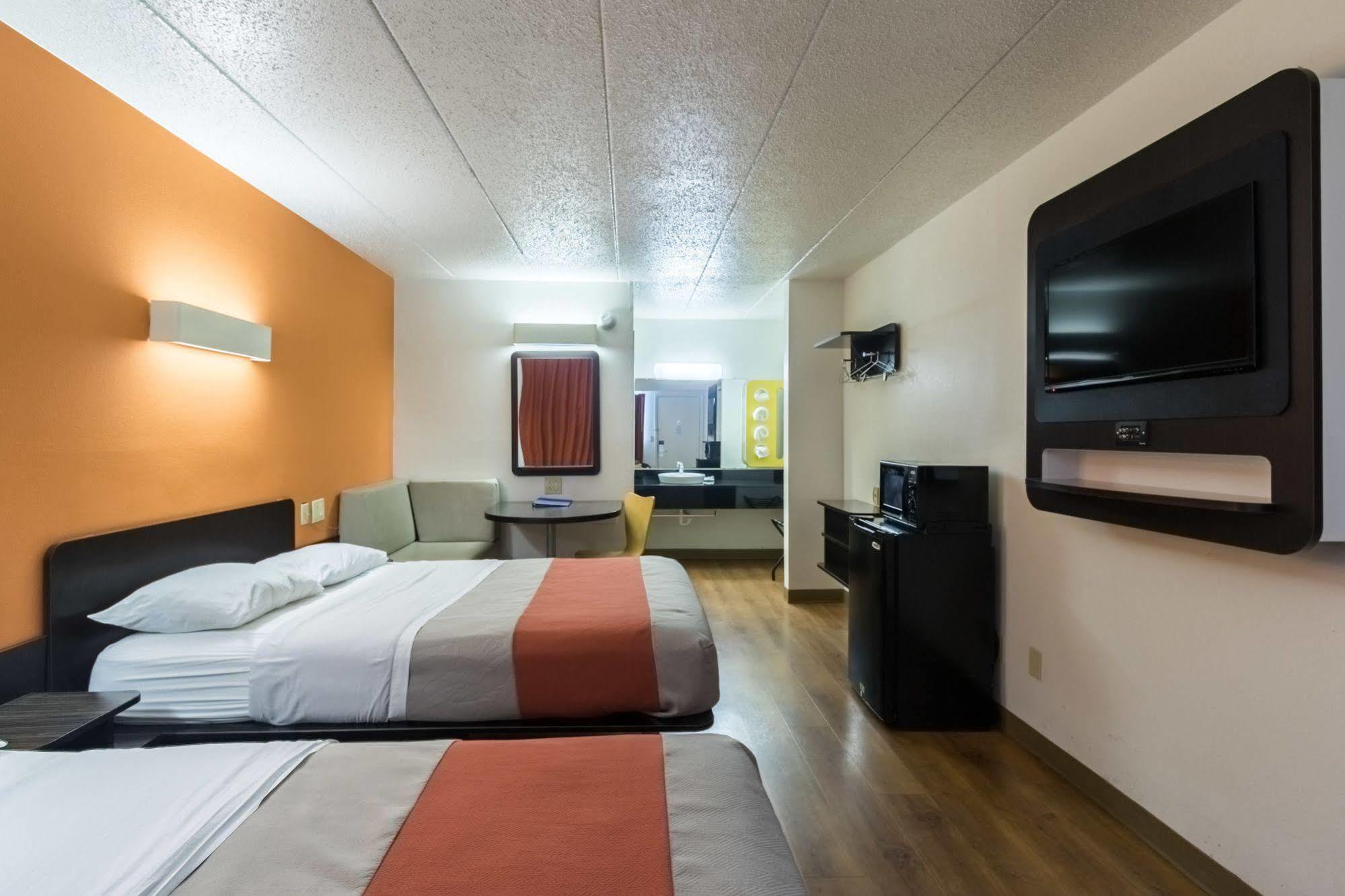 Motel 6-Crawfordsville, In Buitenkant foto