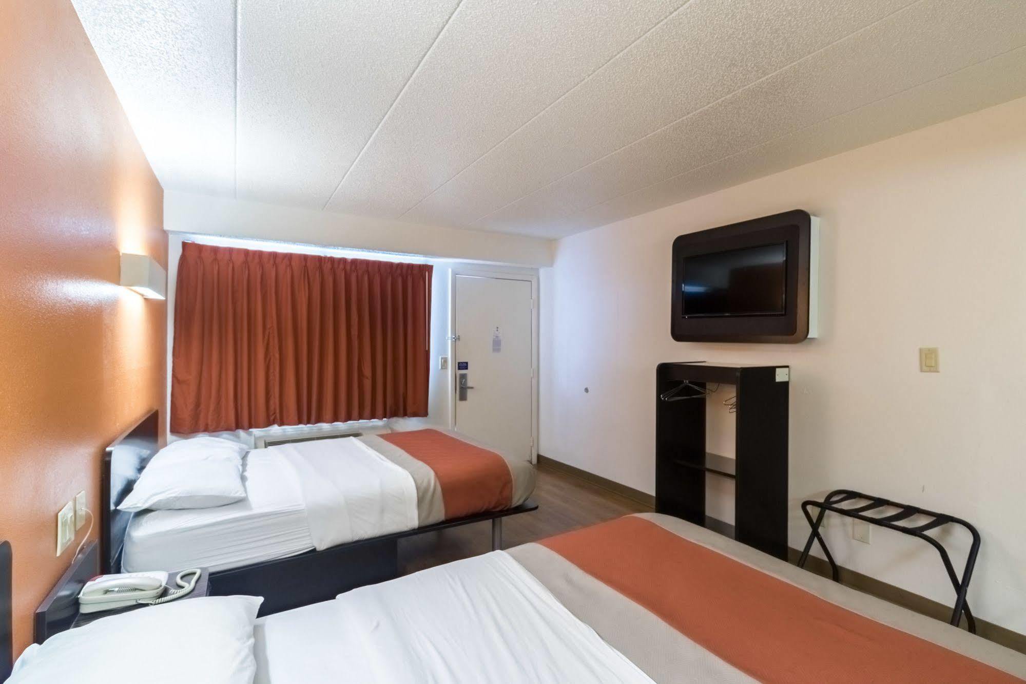 Motel 6-Crawfordsville, In Buitenkant foto