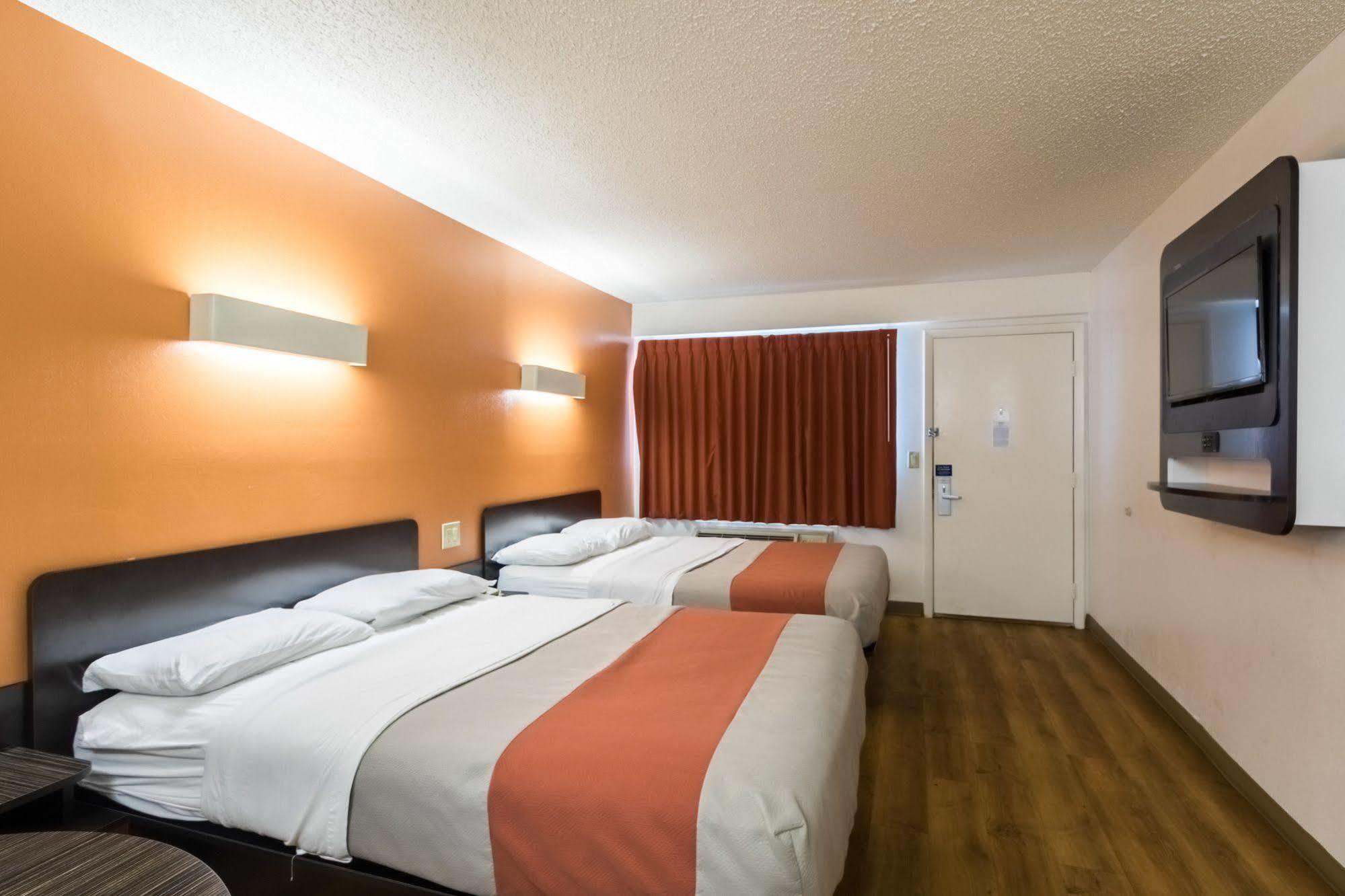 Motel 6-Crawfordsville, In Buitenkant foto